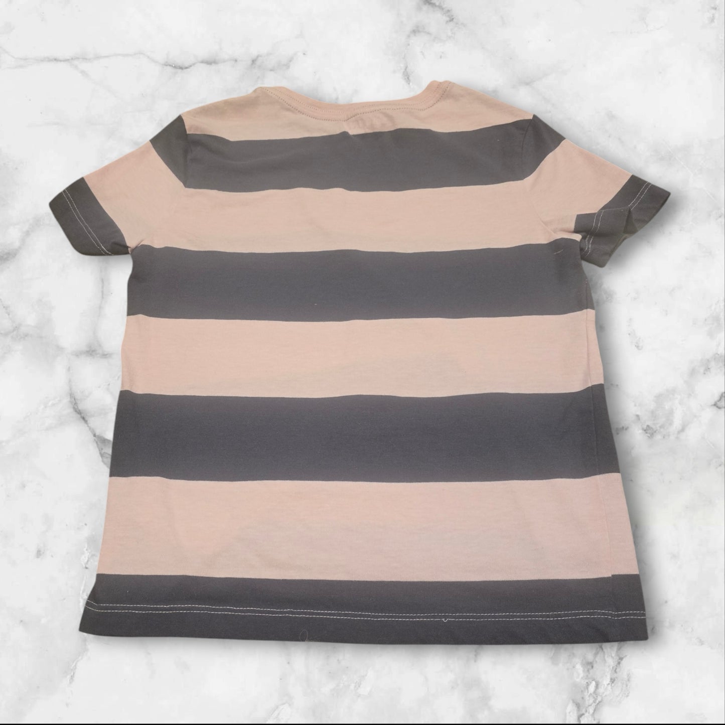 Old Navy Girls T-shirt